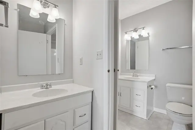 120 Woodhaven Dr gallery image 26