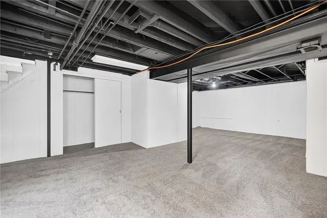 1200 Burchfield Rd gallery image 13