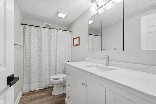 1204 Dutilh Rd 1 gallery image 2