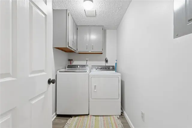 1204 Dutilh Rd 1 gallery image 12