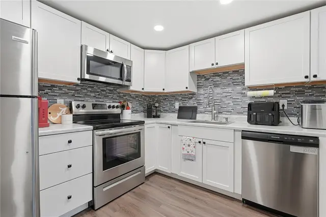 1204 Dutilh Rd 1 gallery image 16
