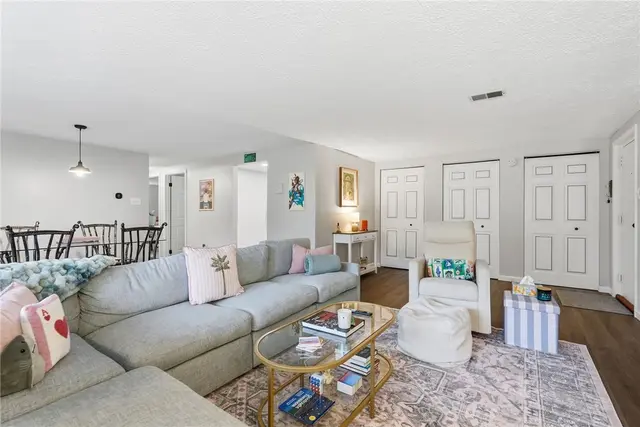 1204 Dutilh Rd 1 gallery image 19