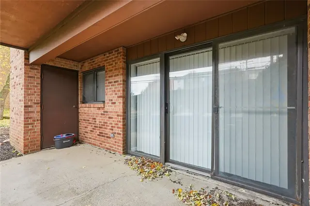 1204 Dutilh Rd 1 gallery image 29