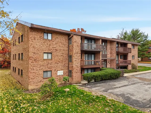 1204 Dutilh Rd 1