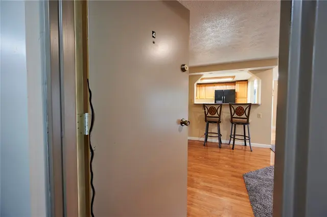 1205 Dutilh 4 gallery image 7