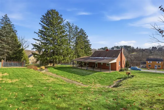 1207 Zeno Lane gallery image 2
