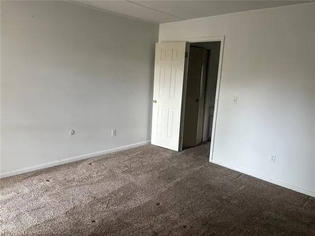 1208 Charlemagne Circle 1208 gallery image 6