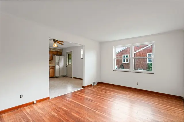 1209 Bingay Dr gallery image 18