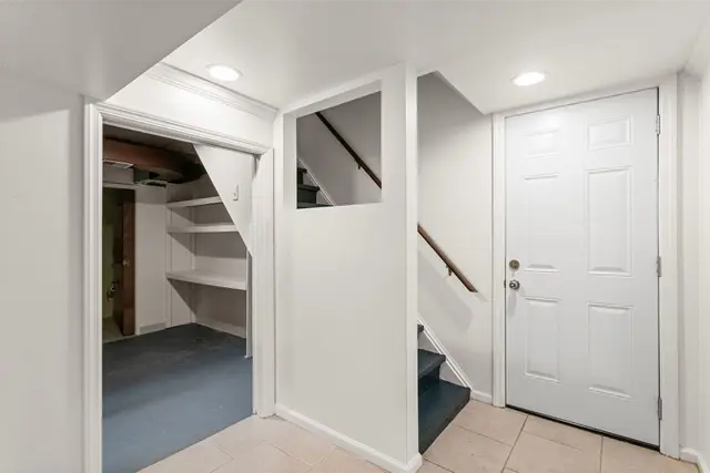 1209 Bingay Dr gallery image 19