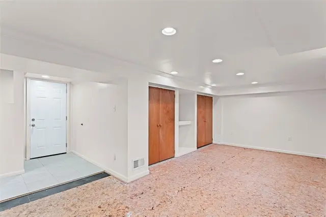 1209 Bingay Dr gallery image 20