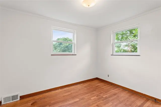 1209 Bingay Dr gallery image 23