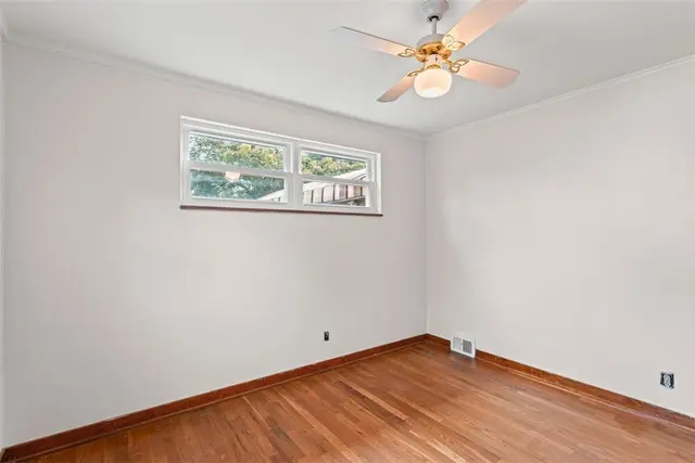 1209 Bingay Dr gallery image 24