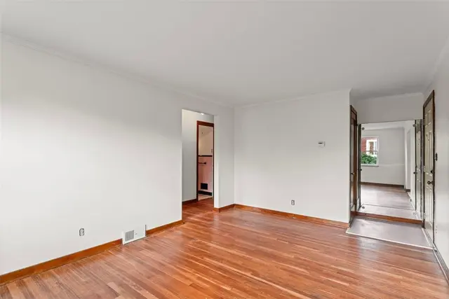 1209 Bingay Dr gallery image 32