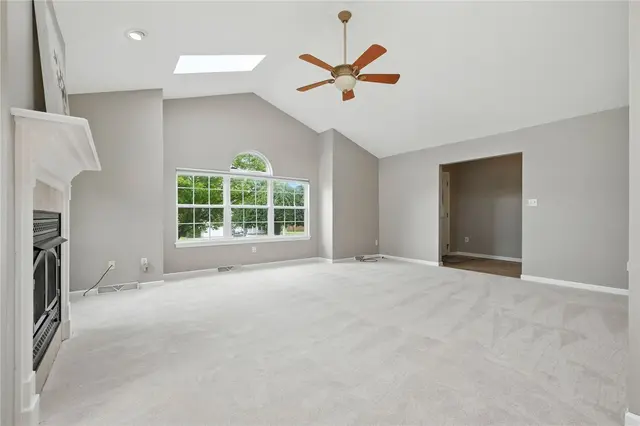 121 Ashley Hill Drive gallery image 30