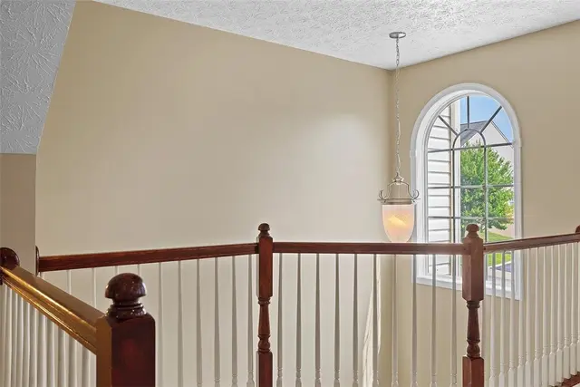 121 Bellefield Ct gallery image 19