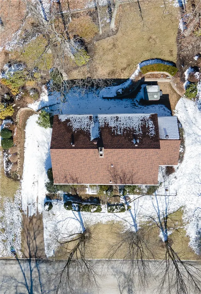 121 Berwyn Rd gallery image 7