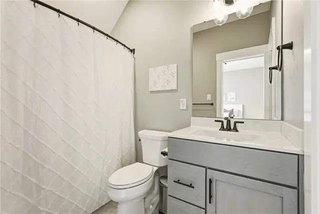 121 Birch Dr gallery image 11