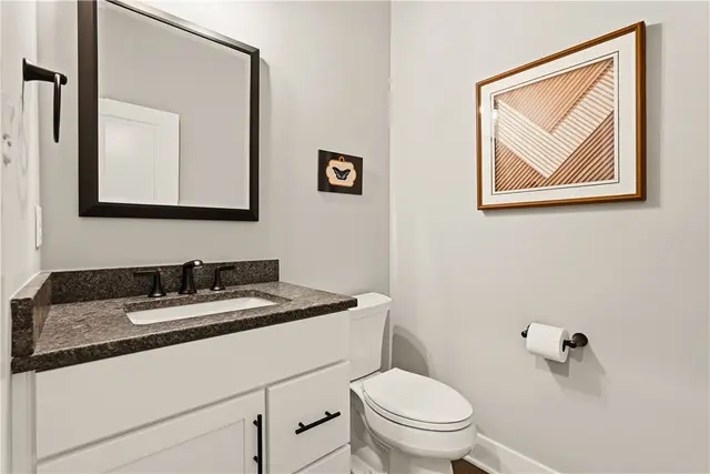 121 Birch Dr gallery image 13