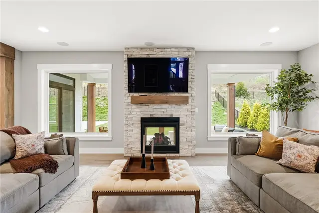 121 Birch Dr gallery image 22