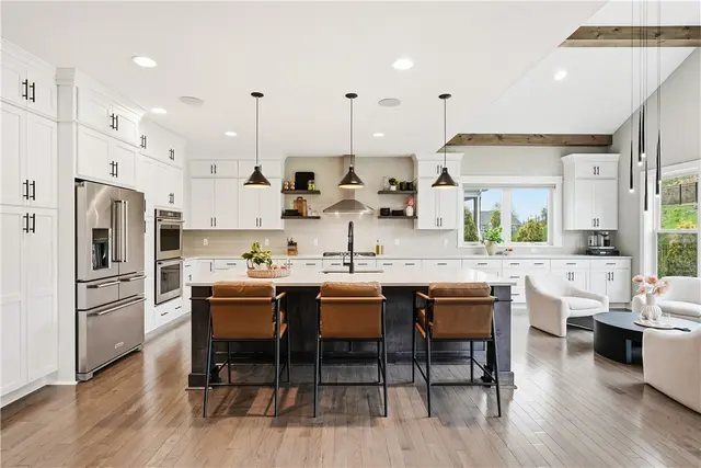 121 Birch Dr gallery image 34
