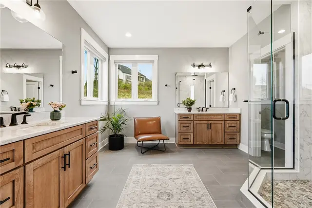 121 Birch Dr gallery image 36