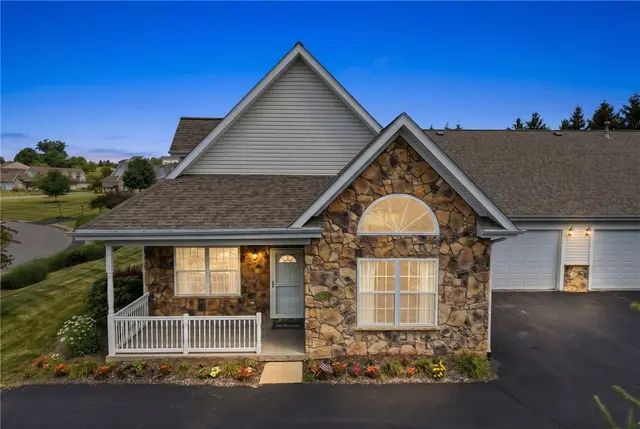 121 Canter Ln gallery image 26
