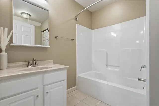 121 Canter Ln gallery image 27