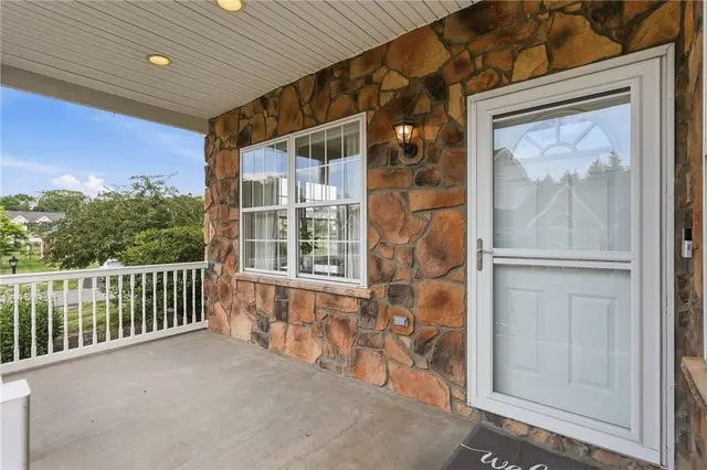 121 Canter Ln gallery image 40