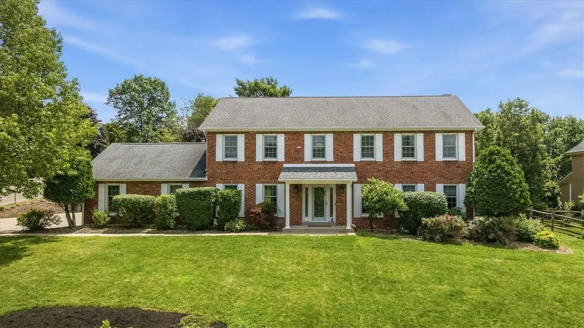 121 Northbrook Dr