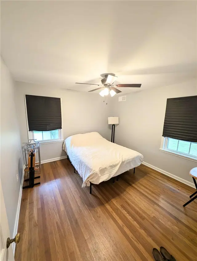 121 Richmond Cir gallery image 8