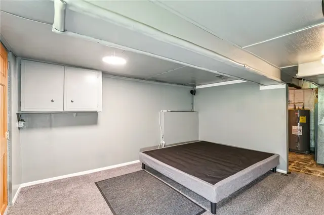 121 Valley Road gallery image 7