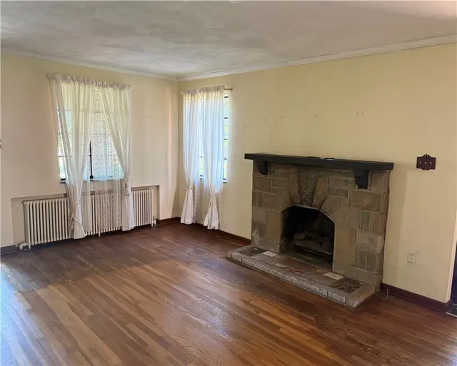 121 Woodhaven Ln gallery image 8
