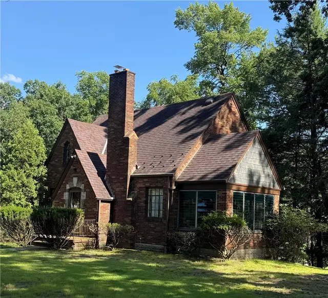 121 Woodhaven Ln gallery image 19