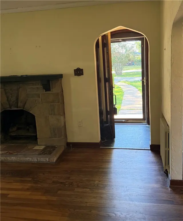 121 Woodhaven Ln gallery image 23