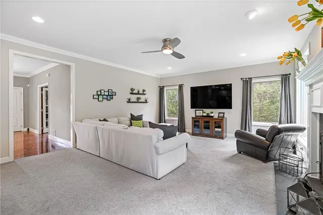 1210 Joseph Ct gallery image 18