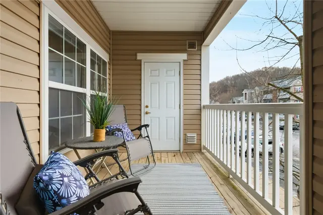 1212 Stockton Ridge gallery image 15