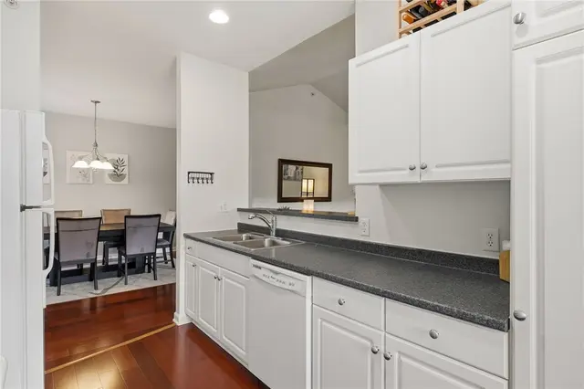 1212 Stockton Ridge gallery image 22