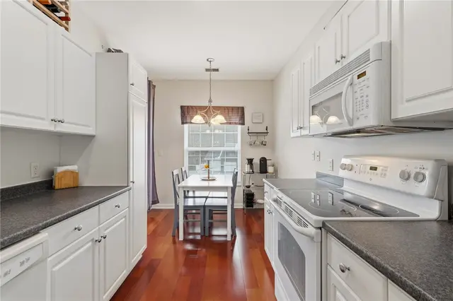 1212 Stockton Ridge gallery image 29