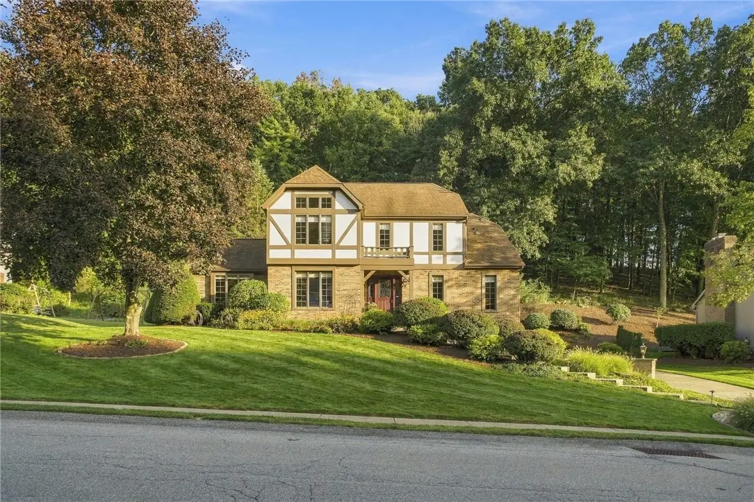 1213 Country Oak Dr