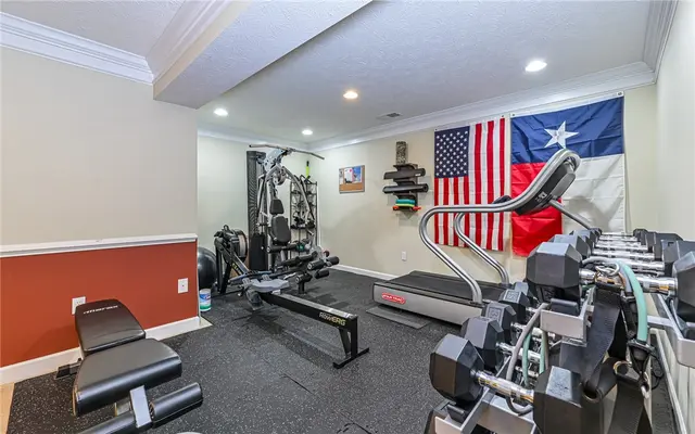 122 Brighton Ln gallery image 8