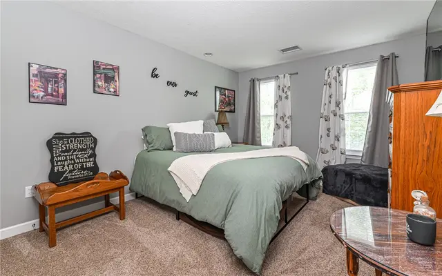 122 Brighton Ln gallery image 21