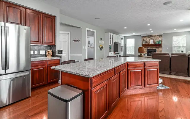 122 Brighton Ln gallery image 30