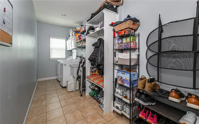 122 Brighton Ln gallery image 39