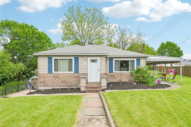 122 Hillcrest Dr gallery image 2