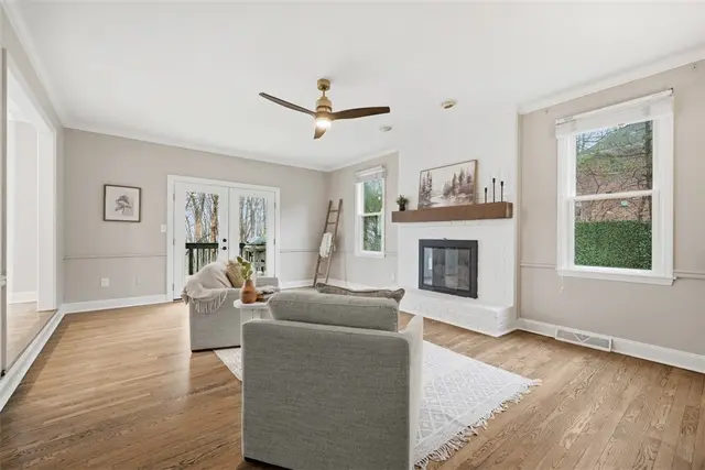 122 Oakhaven Drive gallery image 4