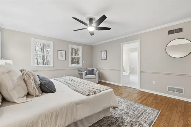 122 Oakhaven Drive gallery image 33