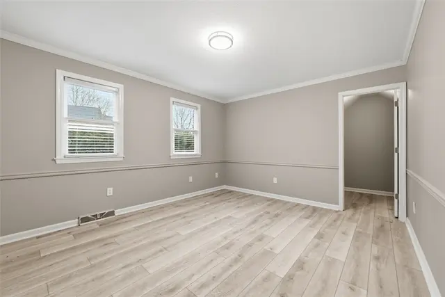 122 Oakhaven Drive gallery image 38
