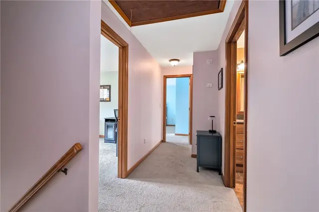 122 Rippling Brook Drive gallery image 5