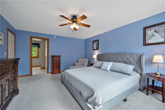 122 Rippling Brook Drive gallery image 10