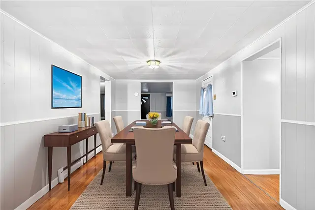 123 Canal St. gallery image 11